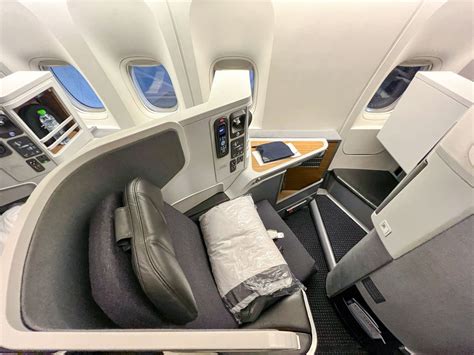 aa 772-boeing 777|American Airlines Business Class Seat Guide, 2021 .